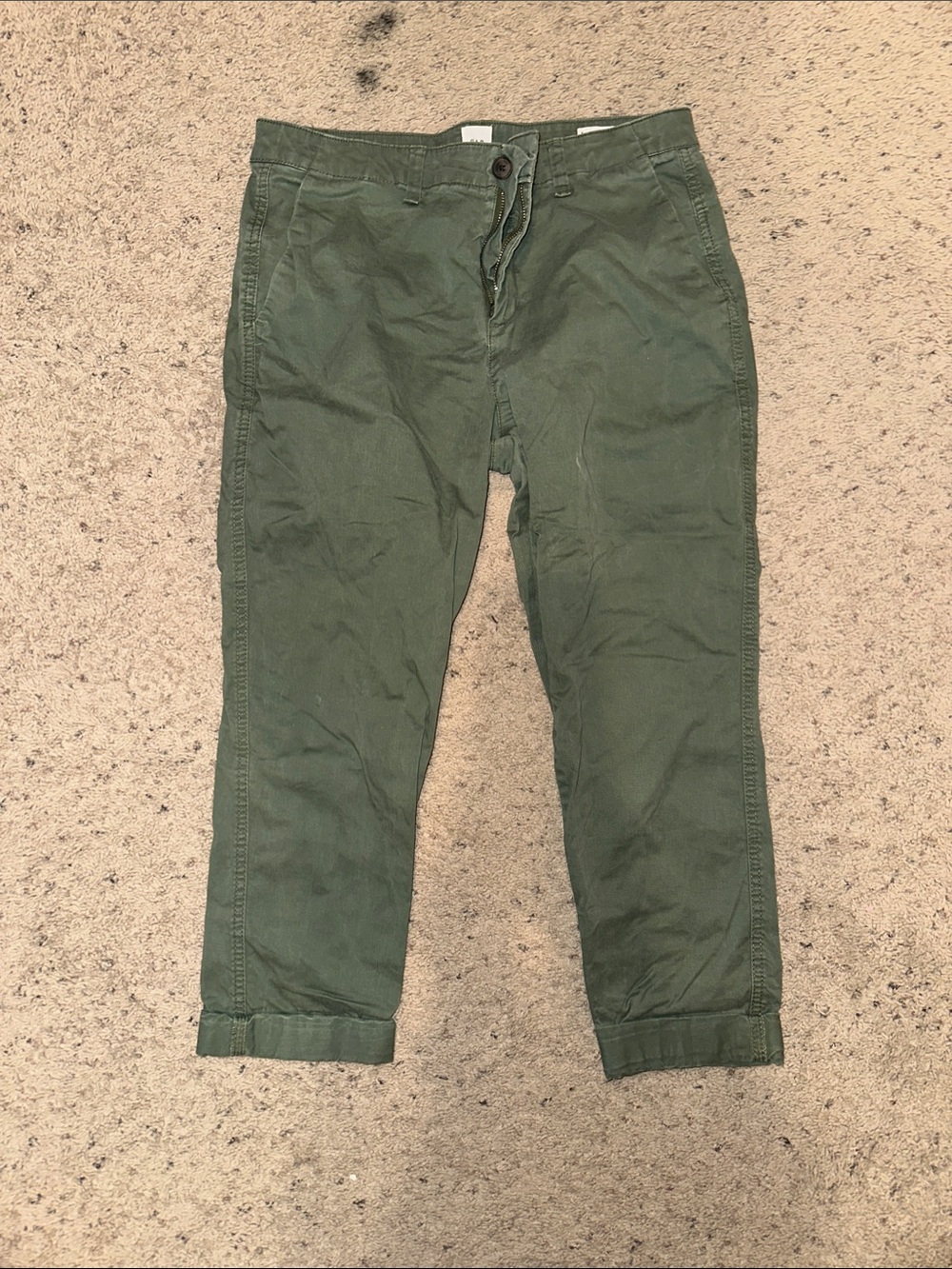 Women’s Gap Olive Green Capri Pants